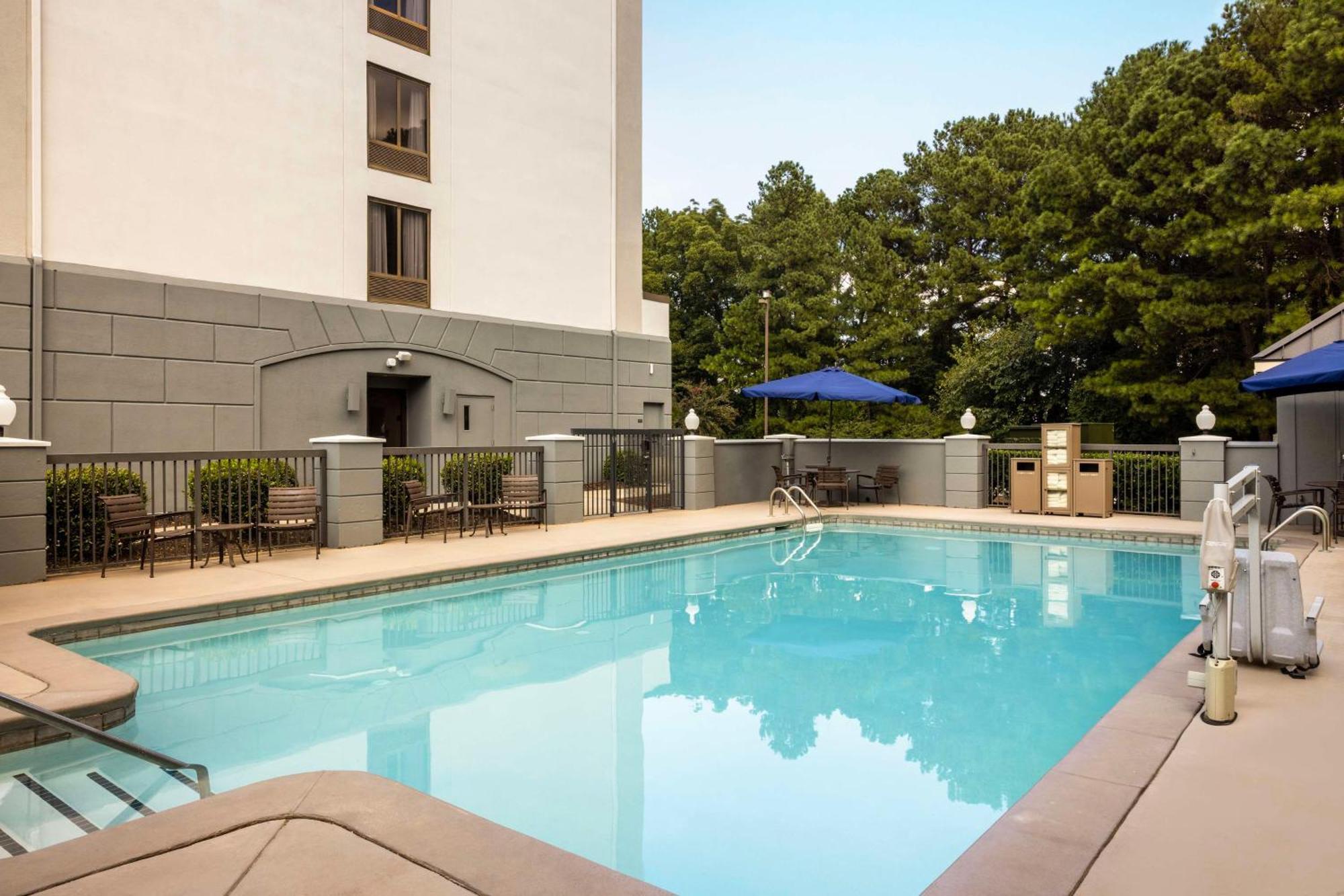 Hyatt Place Atlanta/Cobb Galleria Smyrna Exterior photo