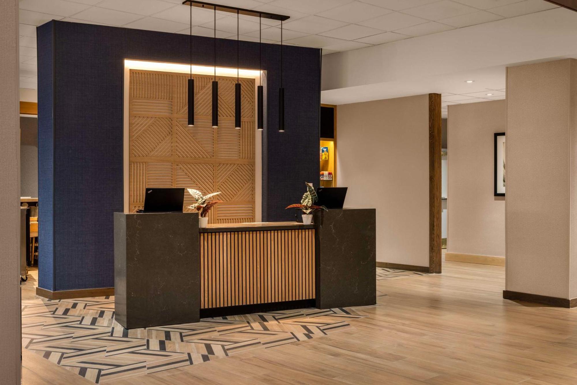 Hyatt Place Atlanta/Cobb Galleria Smyrna Exterior photo