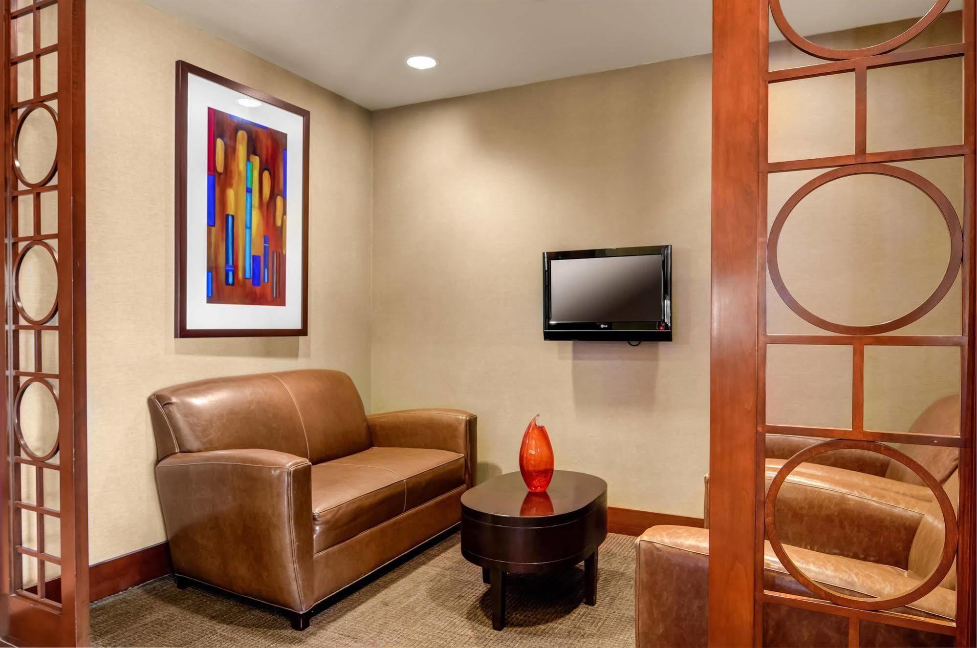 Hyatt Place Atlanta/Cobb Galleria Smyrna Exterior photo